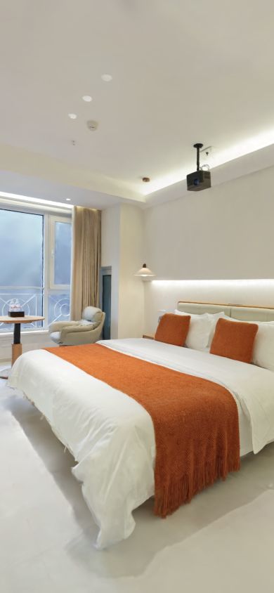 Interactive 3D luxury hotel bedroom preview